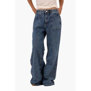 بنطلون جينز حريمي أنيق بستايل عصري ومريح