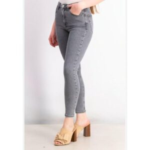 بنطلون جينز حريمي عالي الخصر بتصميم عصري ومريح